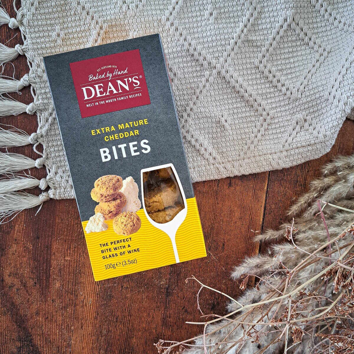 Extra Mature Cheddar Bites 100g Thumbnail