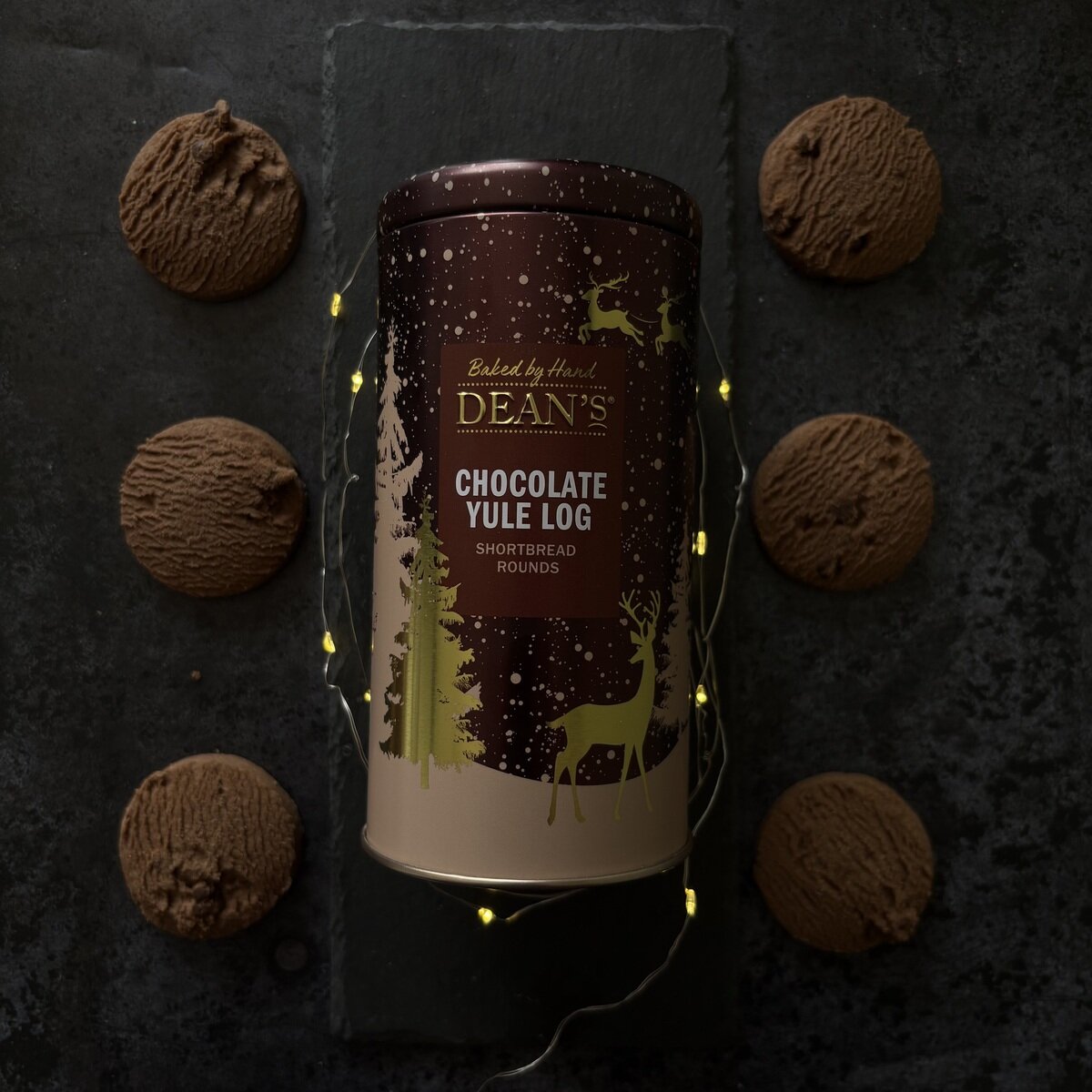 Chocolate Yule Log Shortbread Rounds 150g