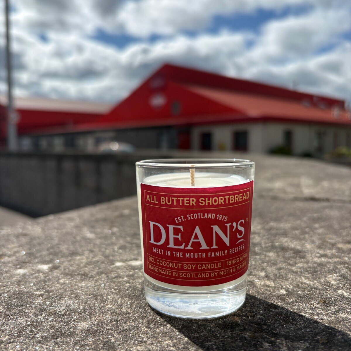 Dean's Shortbread 9cl Candle