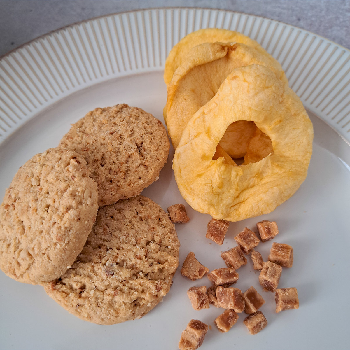 Salted Caramel & Apple Shortbread 150g