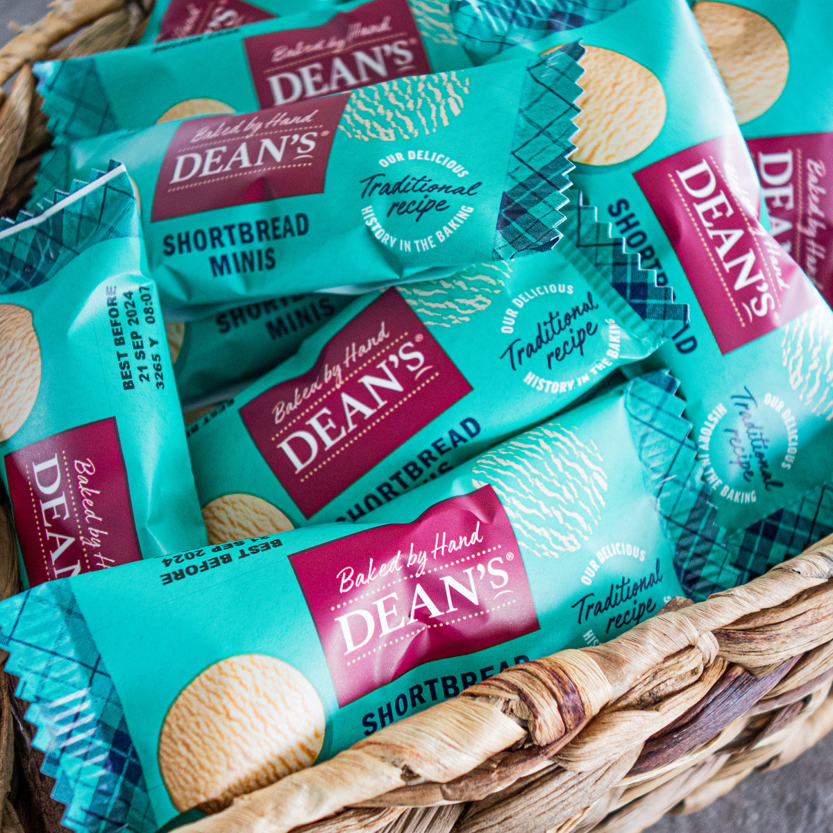 Buy the Shortbread Minis 20g x 80 online at Dean's of Huntly Ltd