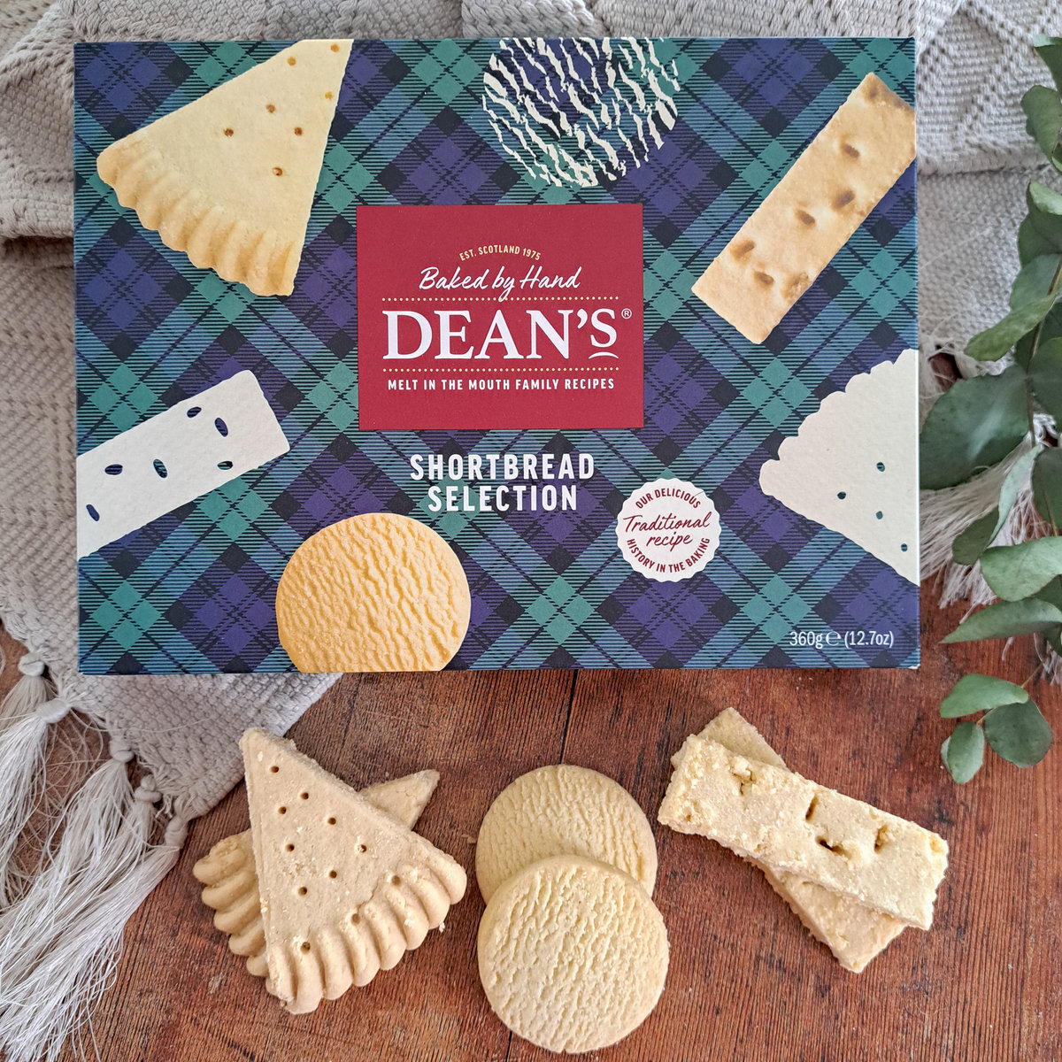 Buy the Shortbread Selection 360g online at Dean's