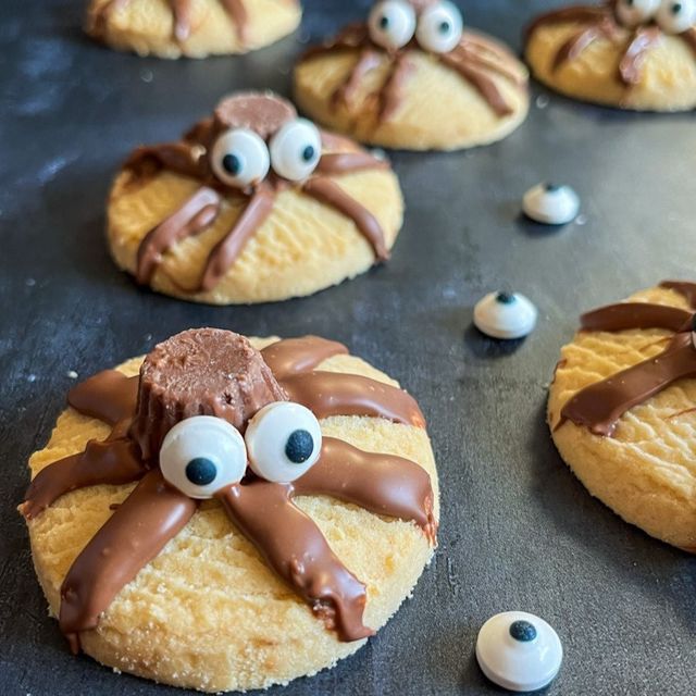 Spooky Spider Shortbread 