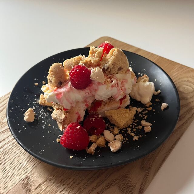 Raspberry and Shortbread Pavlova